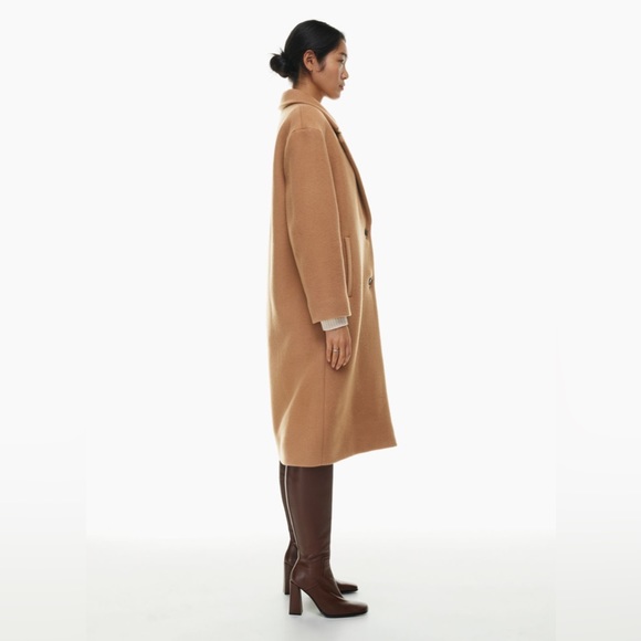 Wilfred
The Only Coat - Picture 3 of 11